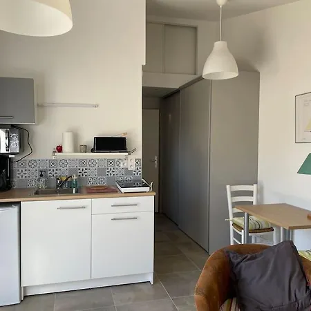 Apartament Au Calme Avec Jardin Et Stationnement